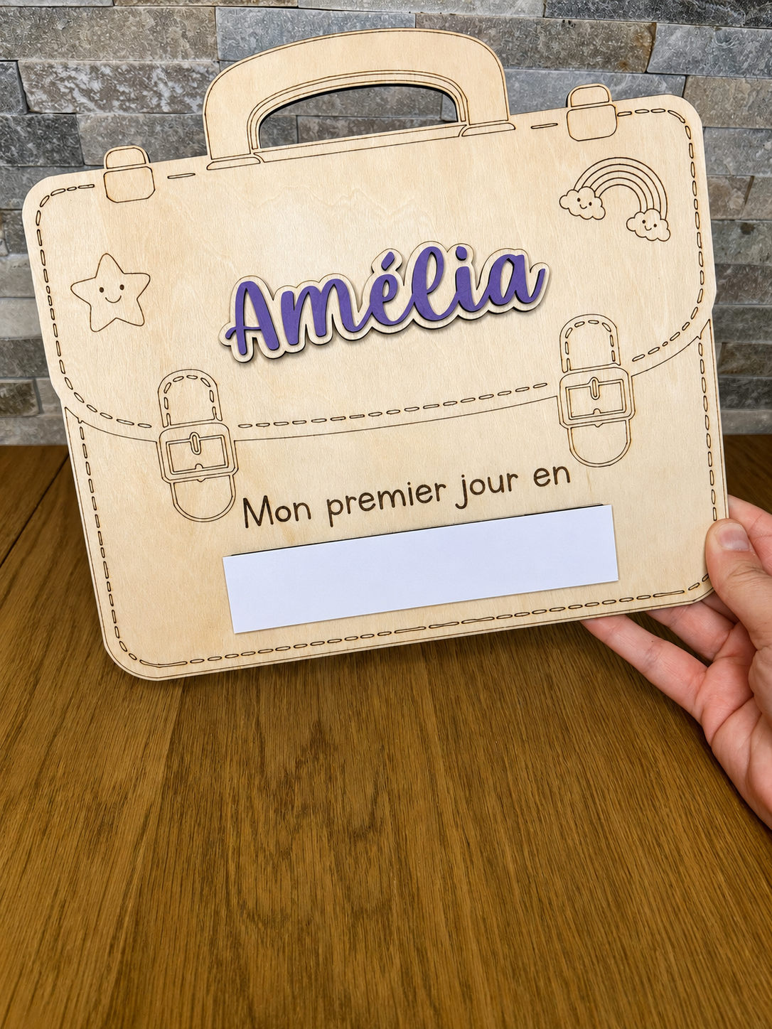 Pancarte de rentrée scolaire personnalisée – Forme cartable